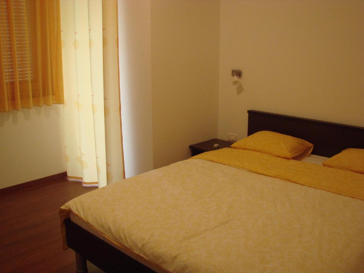 PUY Villa Lucija מראה חיצוני תמונה